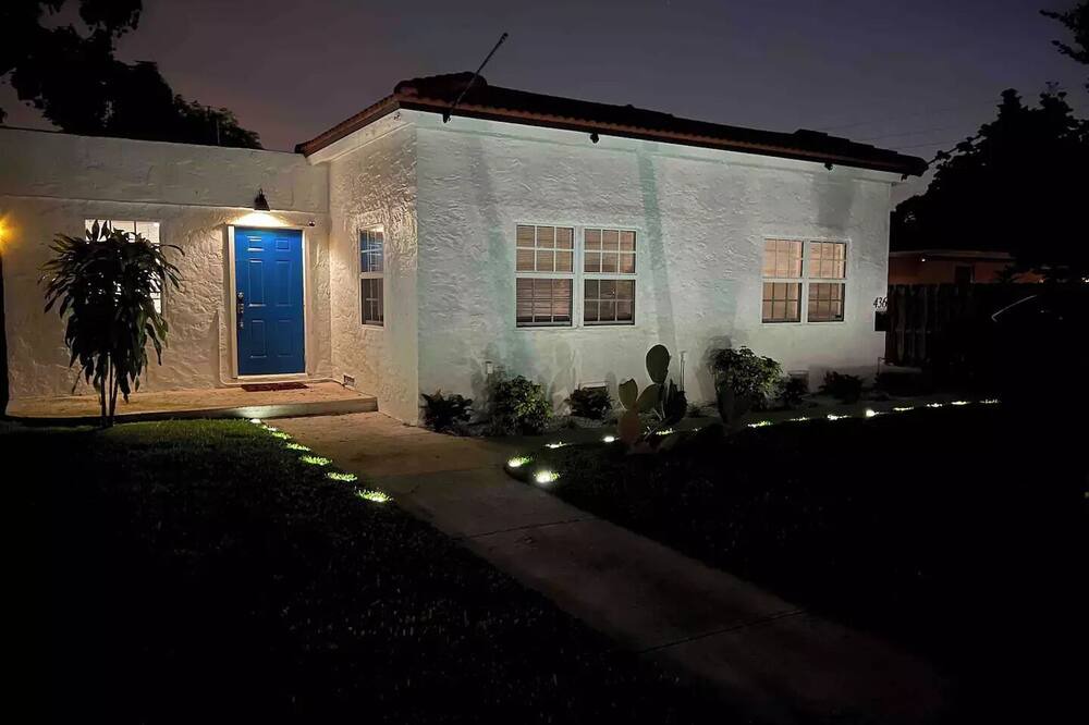 Photo of Outdoor in Lake Park