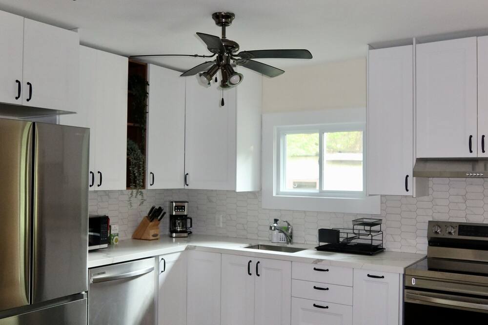 Photo of Kitchen in Severn Bridge