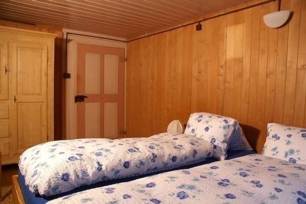 Photo of Bedroom in Mitloedi
