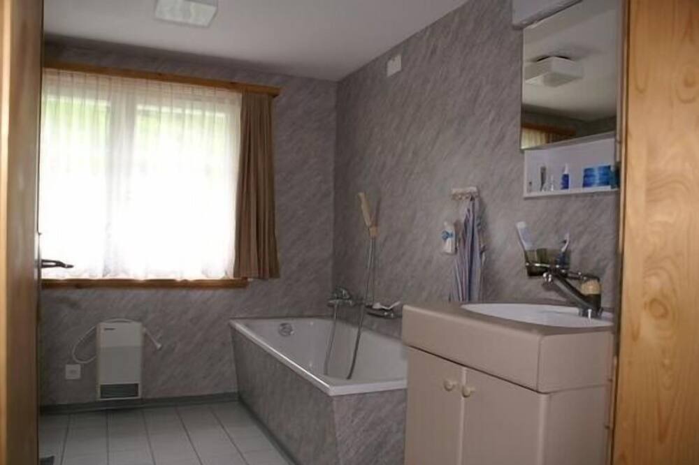 Photo of Kitchen in Mitloedi