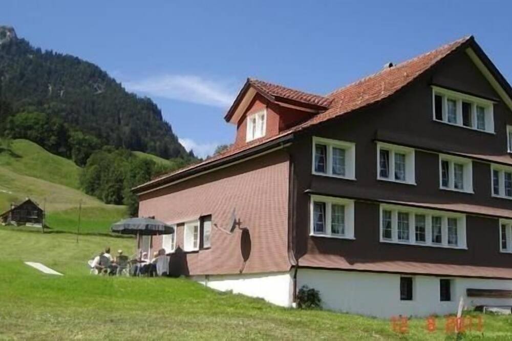 Photo of Outdoor in Mitloedi