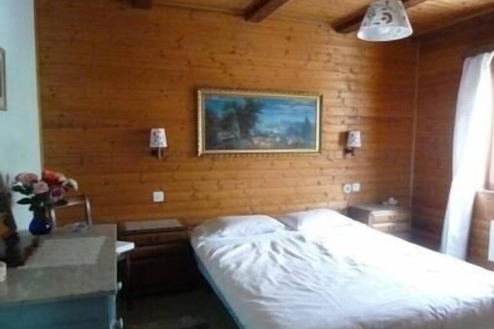 Photo of Bedroom in Semione
