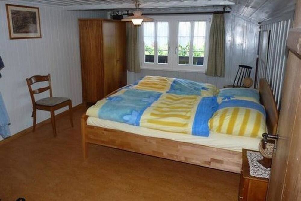 Photo of Bedroom in Boenigen
