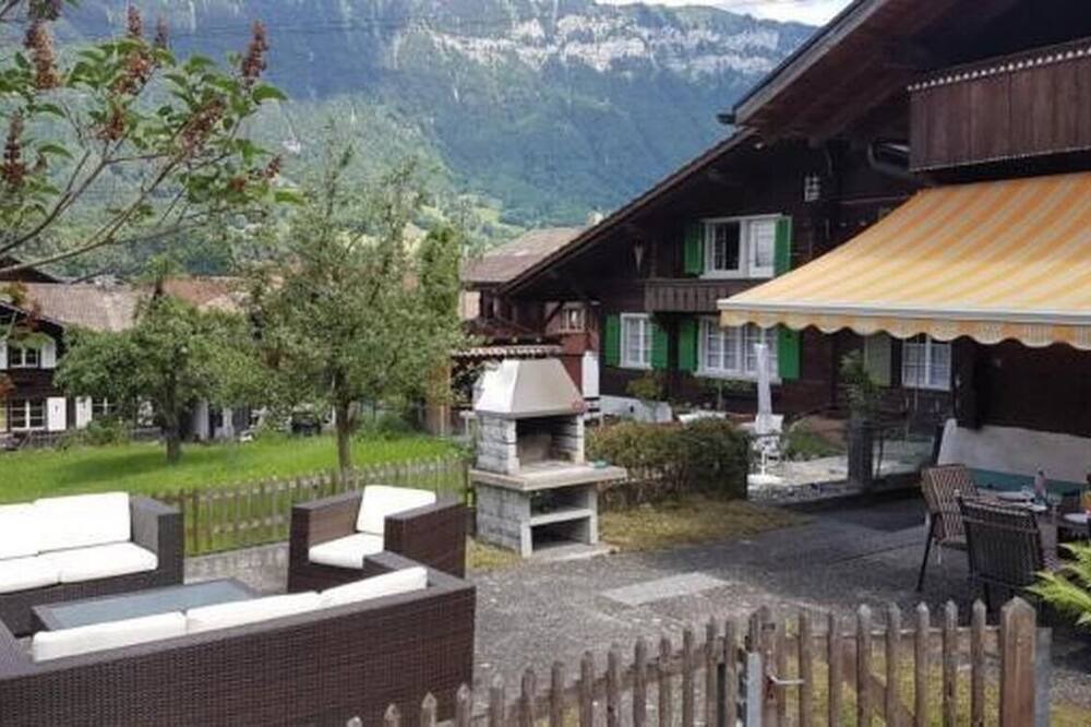 Photo of Patio Balcony in Boenigen