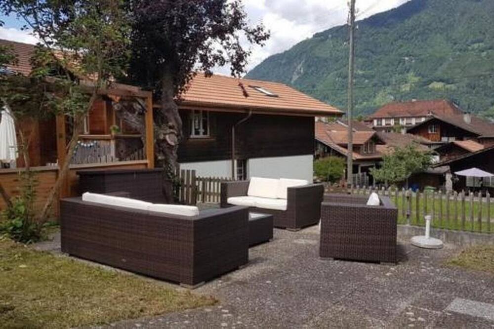 Photo of Outdoor in Boenigen