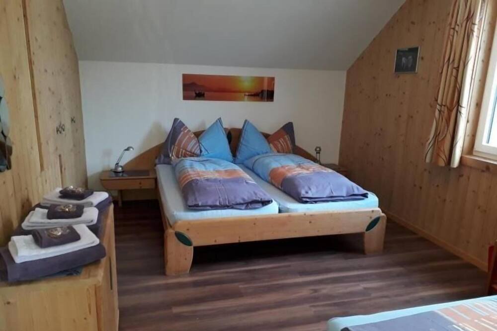Photo of Bedroom in Sins