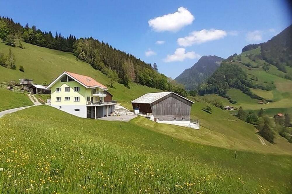 Photo of Outdoor in Fluehli
