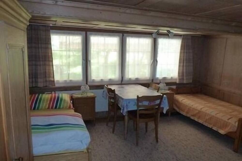 Photo of Bedroom in Luetisburg