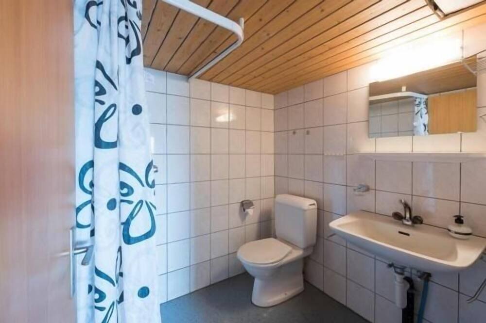 Photo of Bathroom in Giswil