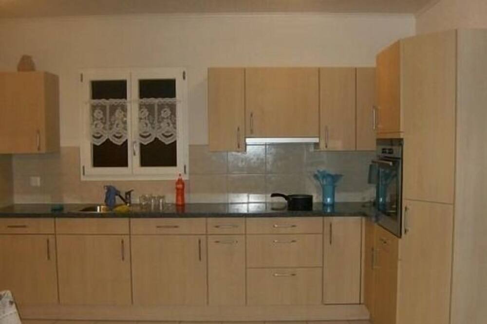 Photo of Kitchen in Buerglen