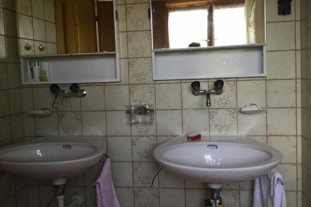 Photo of Bathroom in Charmey
