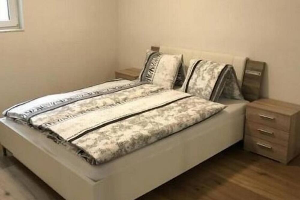 Photo of Bedroom in Lantsch-Lenz