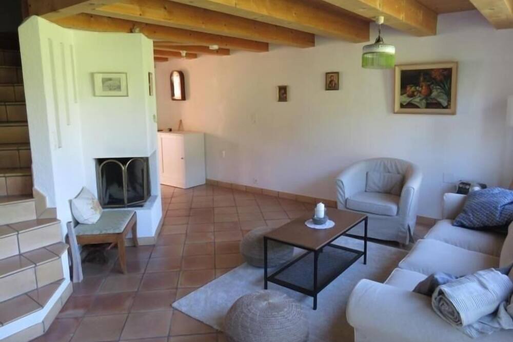 Photo of Livingroom in Gebertingen