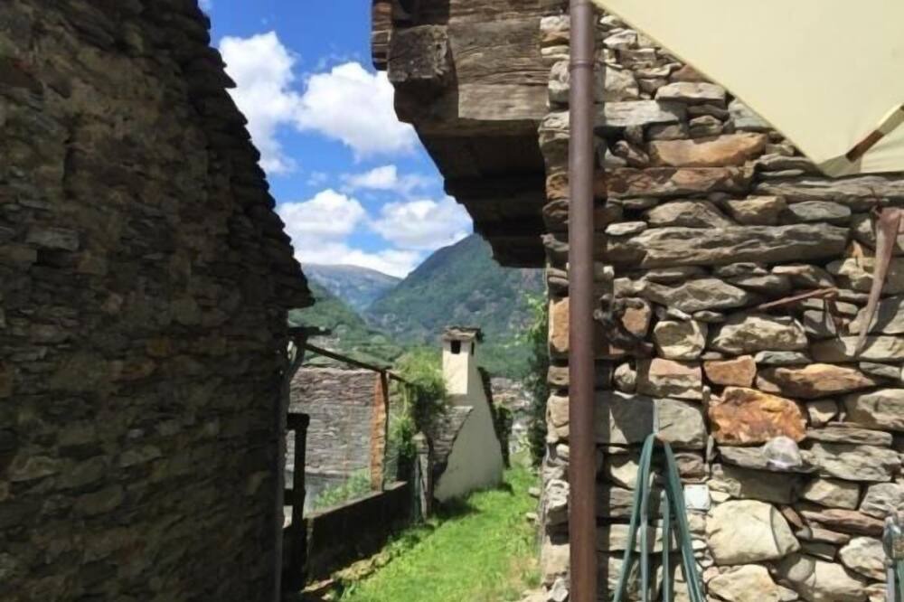 Photo of Outdoor in Malvaglia-dagro
