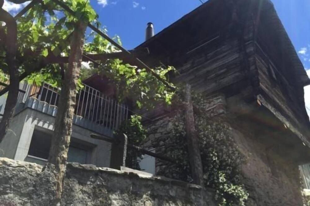 Photo of Outdoor in Malvaglia-dagro