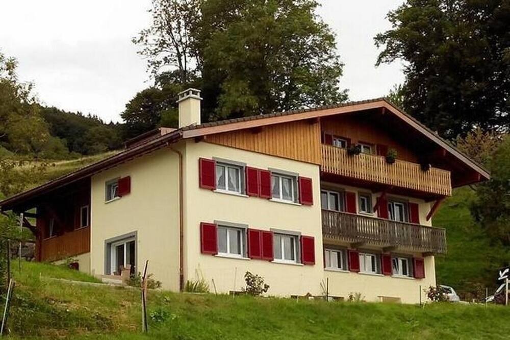 Photo of Outdoor in Chardonne