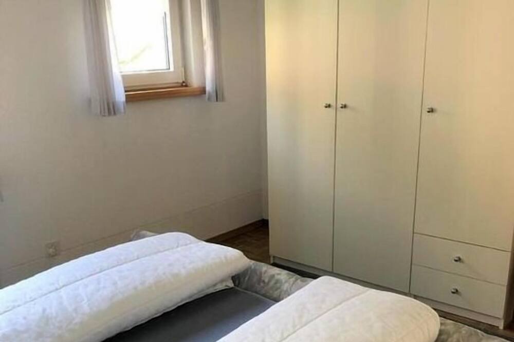 Photo of Bedroom in Li Curt