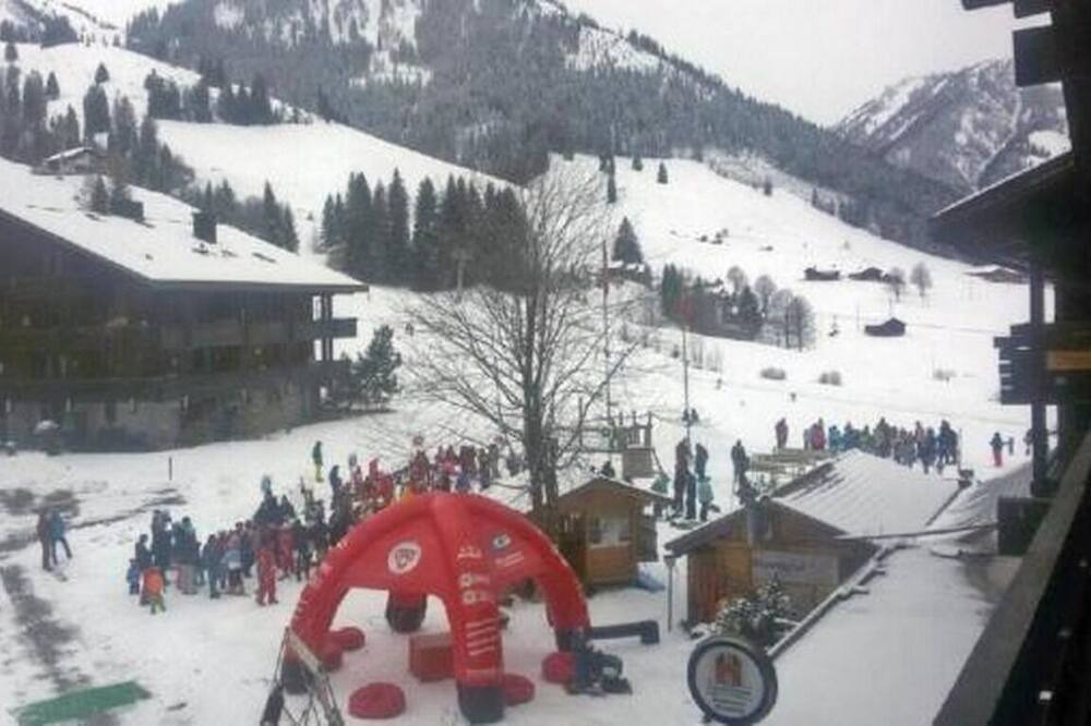 Photo of Others in Nuegg