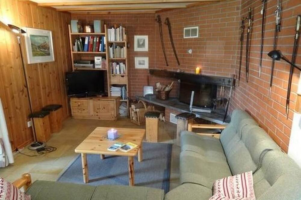 Photo of Livingroom in Madulain