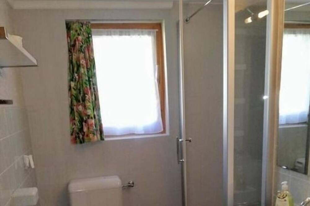 Photo of Bathroom in Madulain