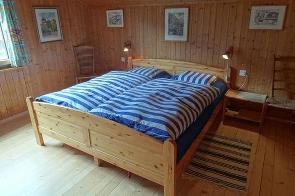 Photo of Bedroom in Madulain