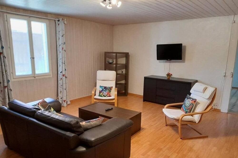 Photo of Livingroom in Luins