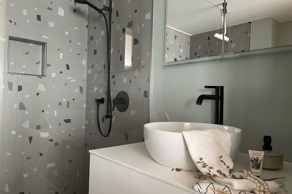 Photo of Bathroom in Rute