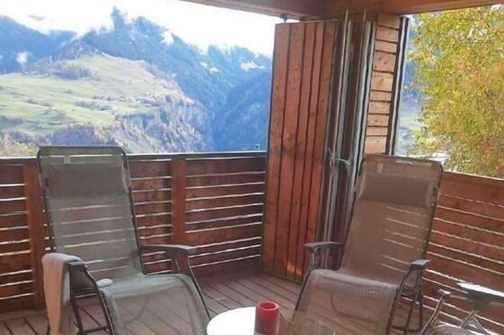 Photo of Patio Balcony in Cumbel