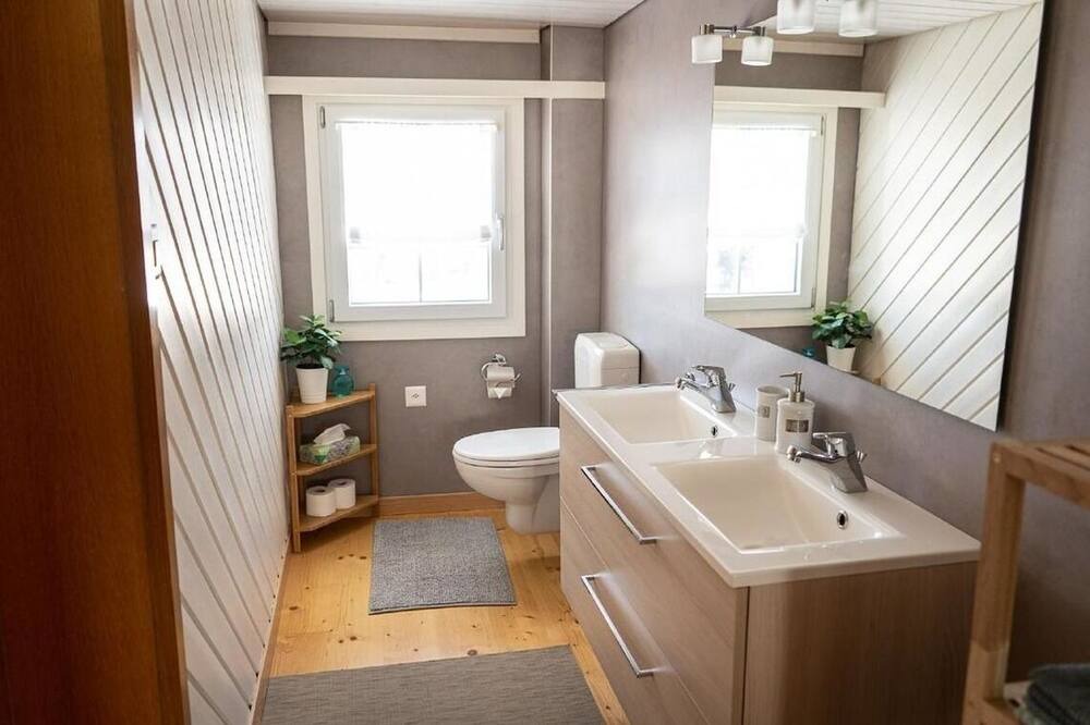 Photo of Bathroom in Hemberg