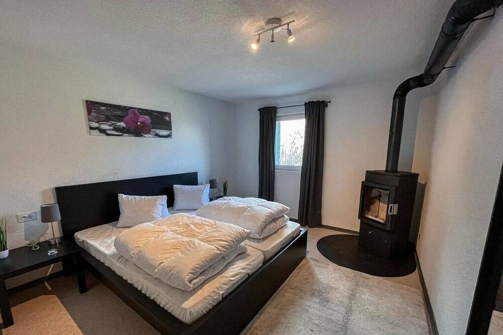 Photo of Bedroom in Poschiavo