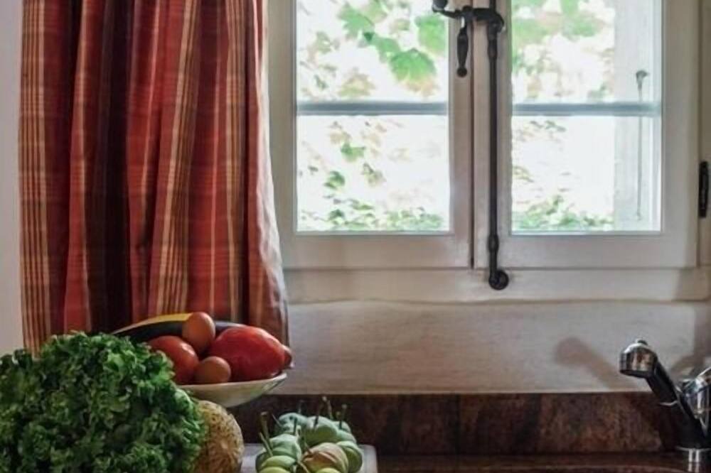Photo of Kitchen in St. Stephan