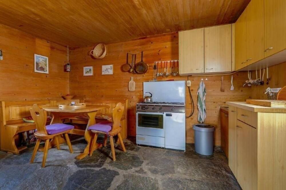 Photo of Kitchen in Evolene