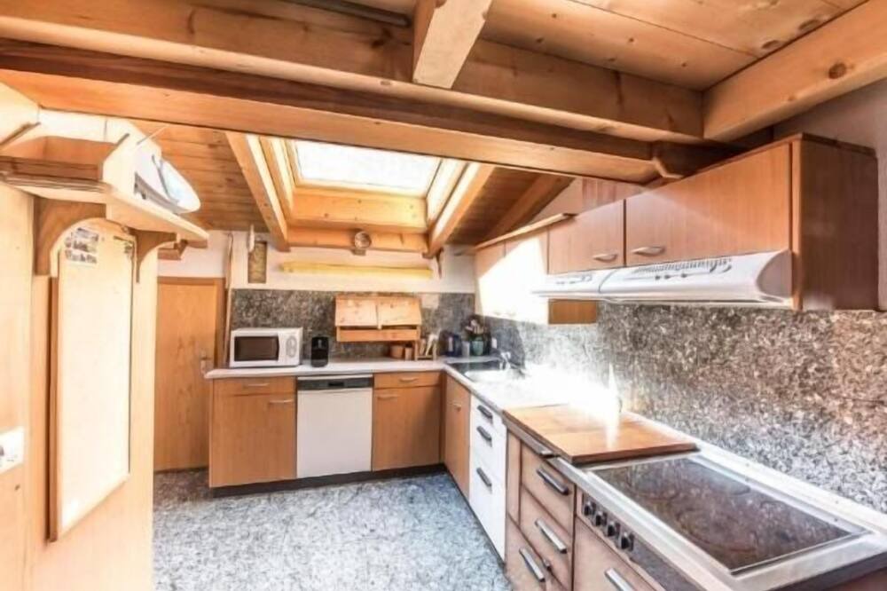 Photo of Kitchen in Lungern