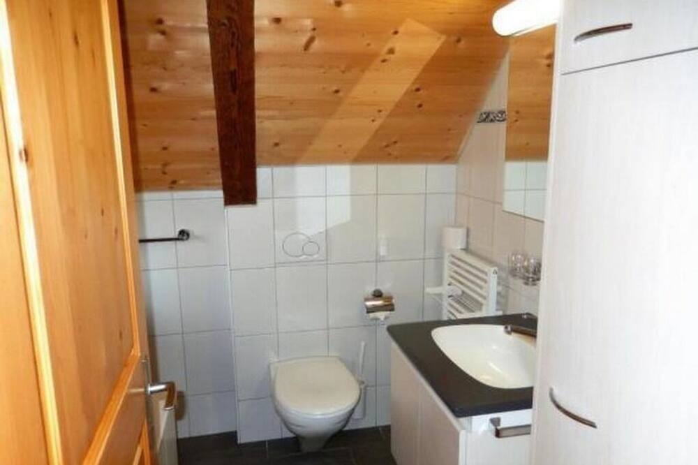 Photo of Bathroom in Hondrich