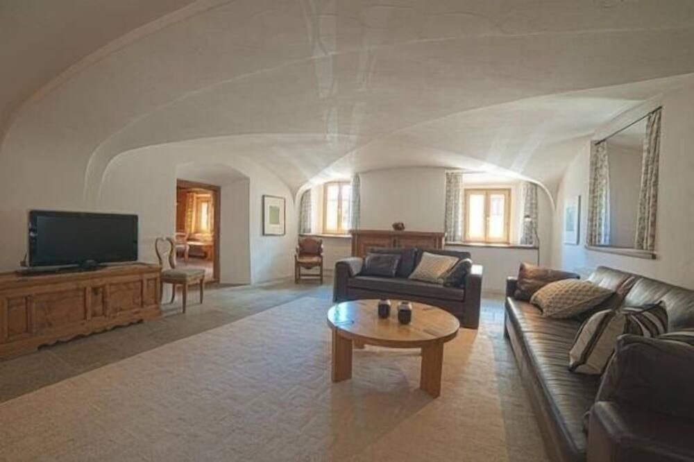 Photo of Livingroom in Bever
