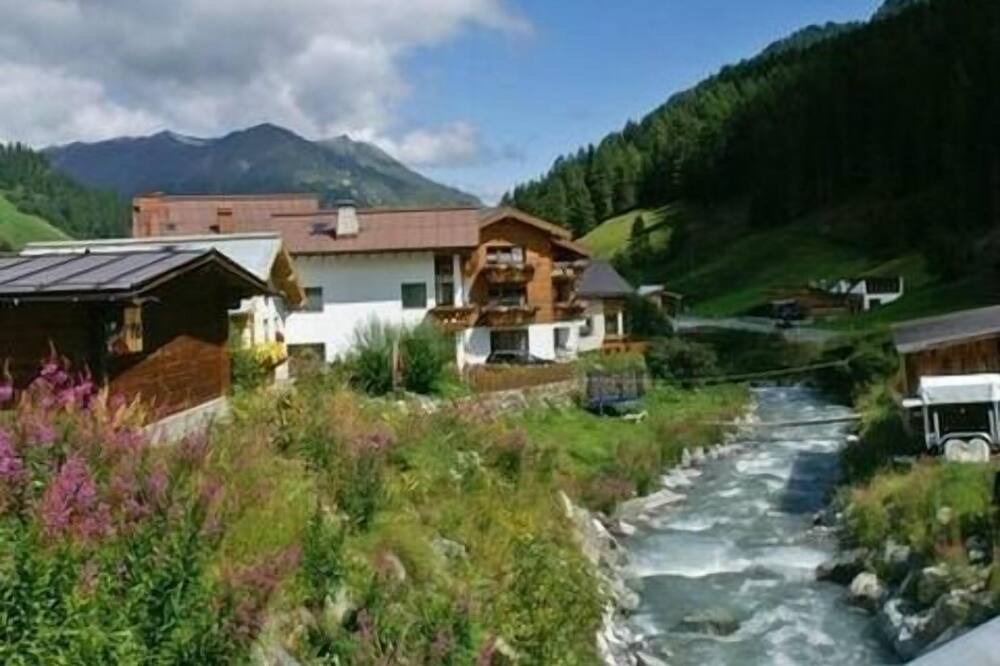 Photo of Outdoor in Ravaisch