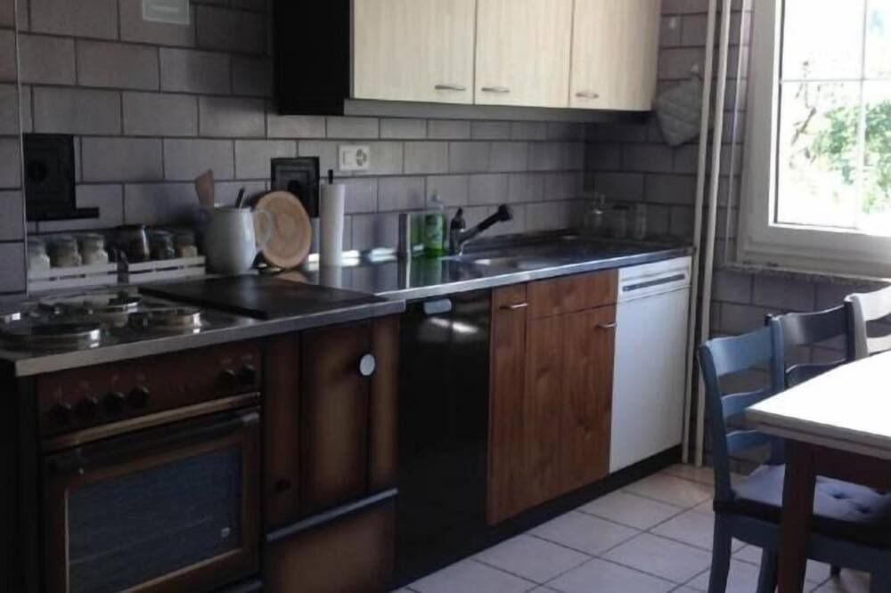 Photo of Kitchen in Schneisingen