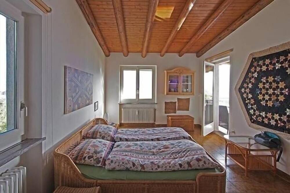 Photo of Bedroom in Porto Ronco