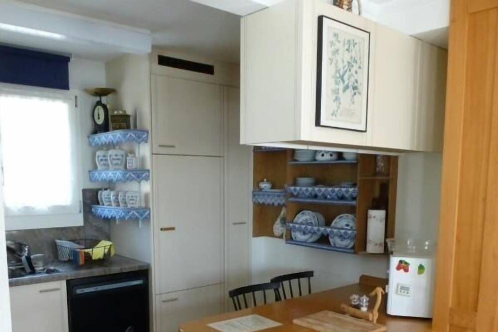Photo of Kitchen in Lungern