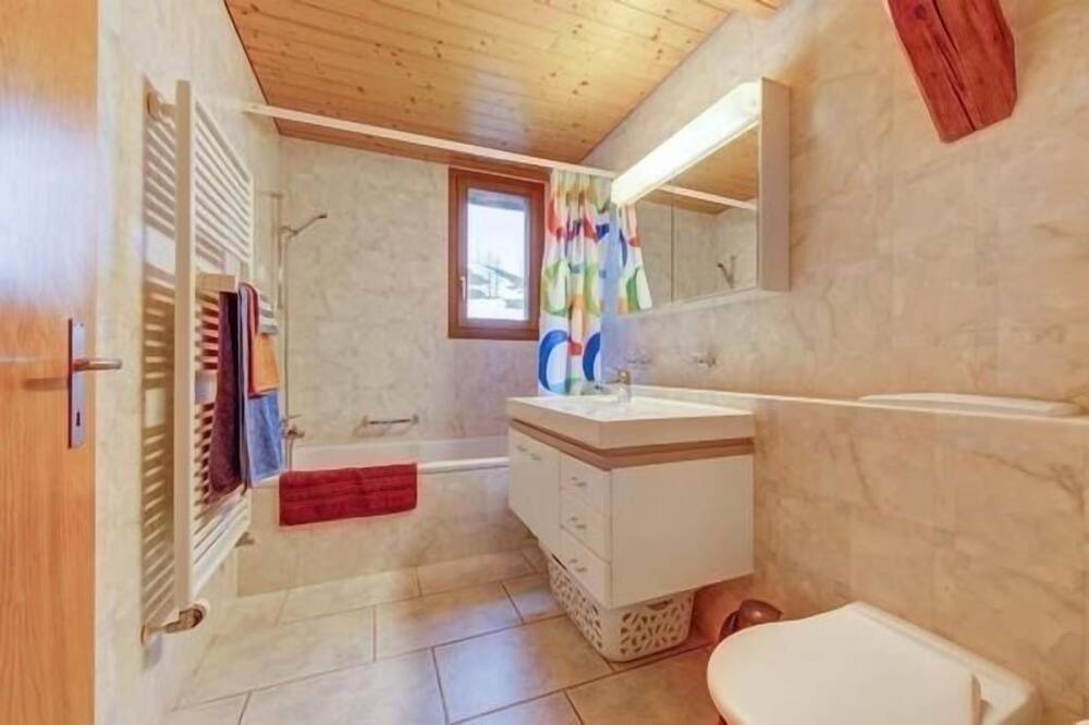Photo of Bathroom in Escholzmatt