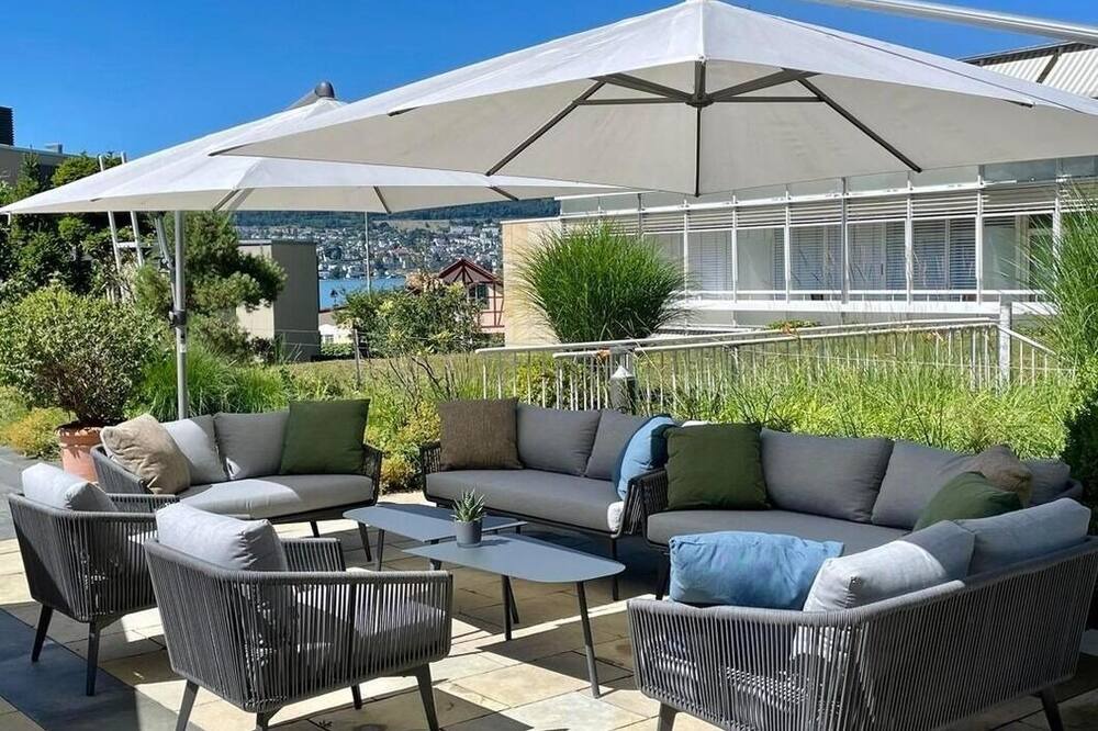 Photo of Patio Balcony in Meilen District