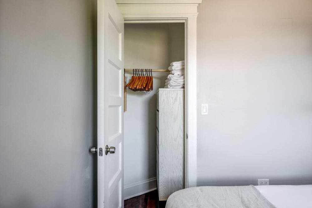 Photo of Bedroom in Wrigleyville