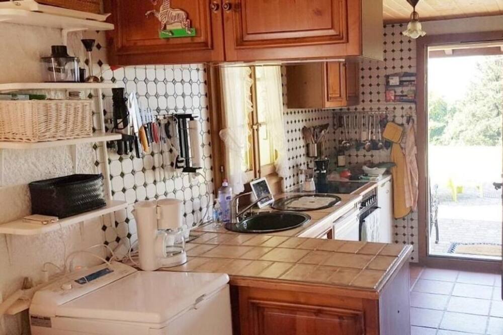 Photo of Kitchen in Corbeyrier