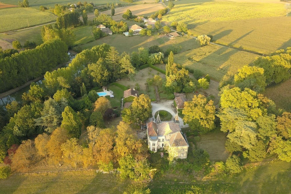 Photo of Outdoor in Montignac-de-Lauzun