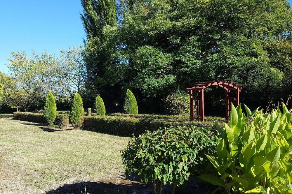 Photo of Outdoor in Montignac-de-Lauzun