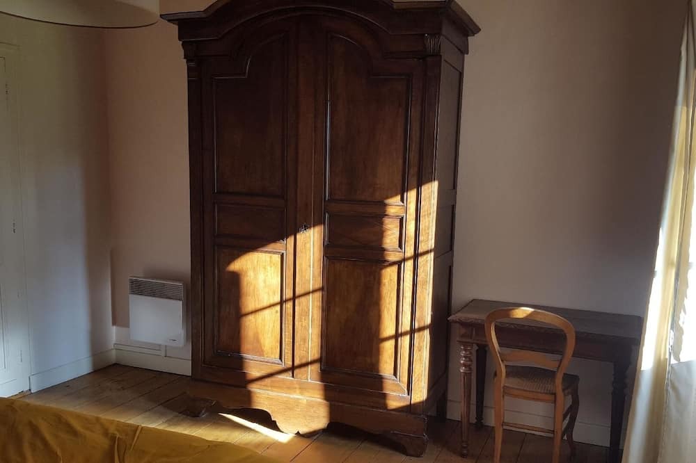 Photo of Bedroom in Montignac-de-Lauzun