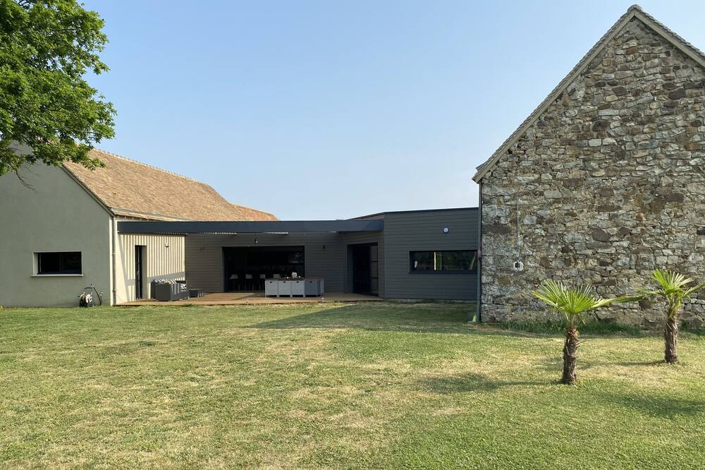 Photo of Outdoor in Neuville-sur-Sarthe
