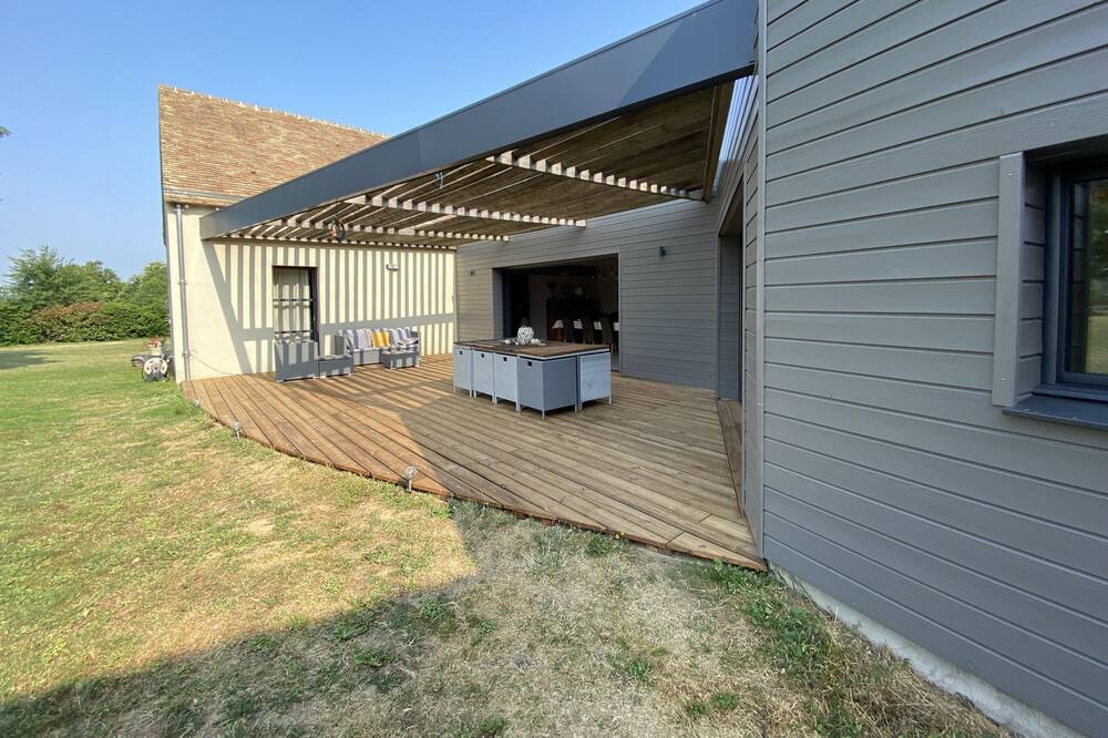 Photo of Outdoor in Neuville-sur-Sarthe