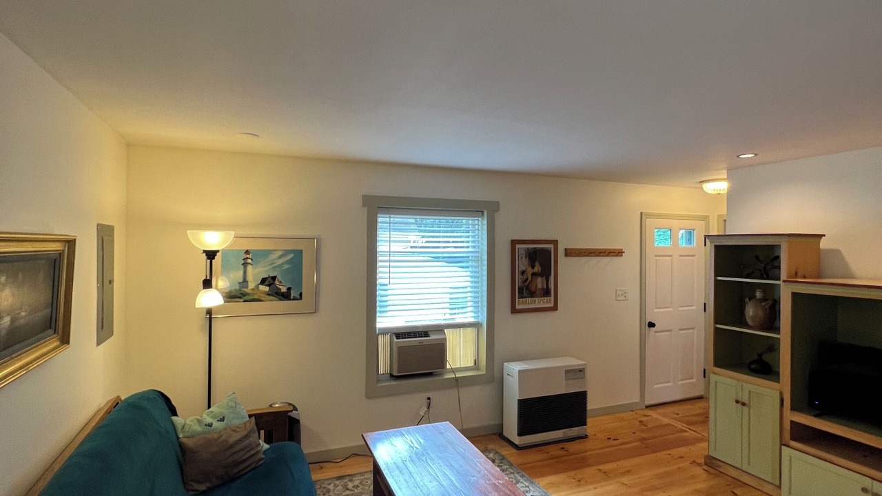Photo of Livingroom in Rockland