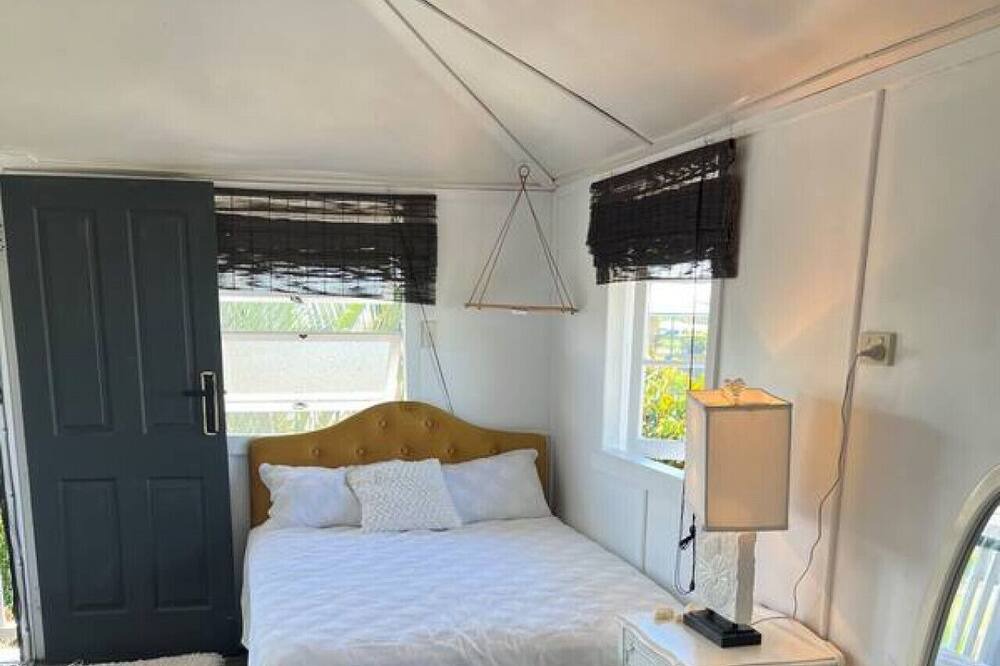 Photo of Others in River Heads